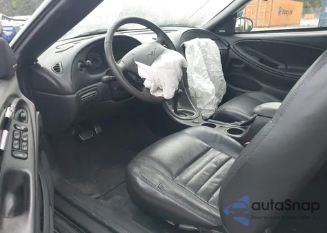 2004 Ford Mustang Gt z USA, uszkodzony, nr VIN 1FAFP45X64F104911